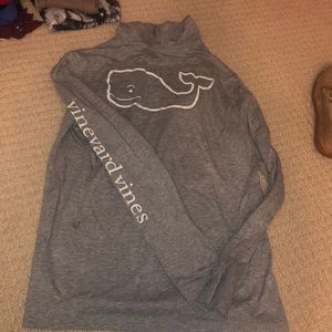 vineyard vines tee